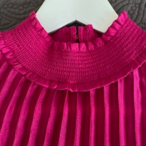 Nanette Lepore CHIFFON Sleeveless Top Raspberry SIZE L Retail $79 NWOT - Picture 5 of 7